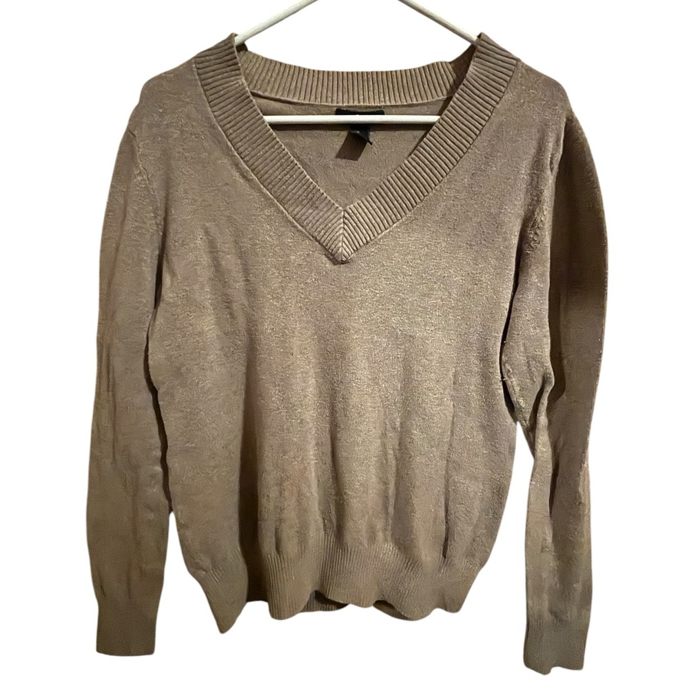 GAP Classic Beige Knit Sweater